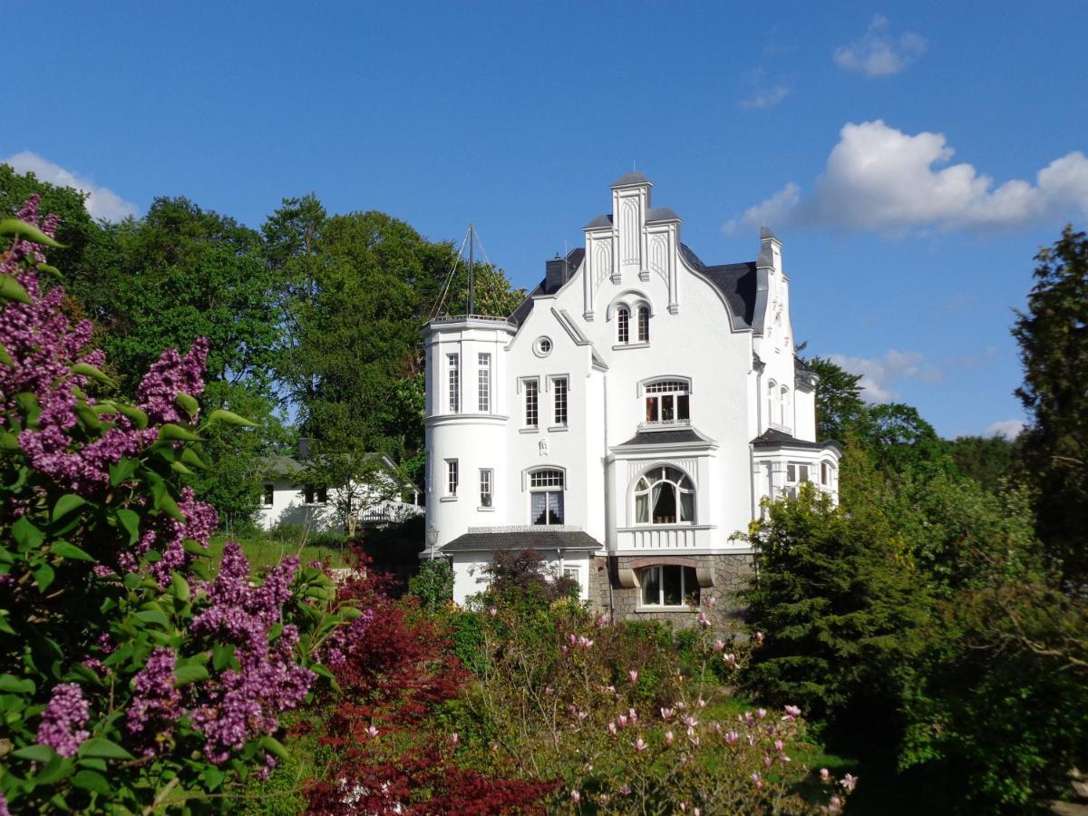 Weissevilla Friedrichsbrunn Das Weisse Haus Thale Esterno foto